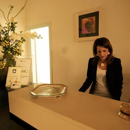 Mahara Hotel & Wellness マツァーラ・デル・ヴァッロ エクステリア 写真