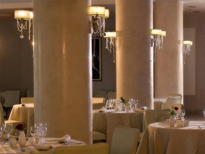 Mahara Hotel & Wellness マツァーラ・デル・ヴァッロ エクステリア 写真